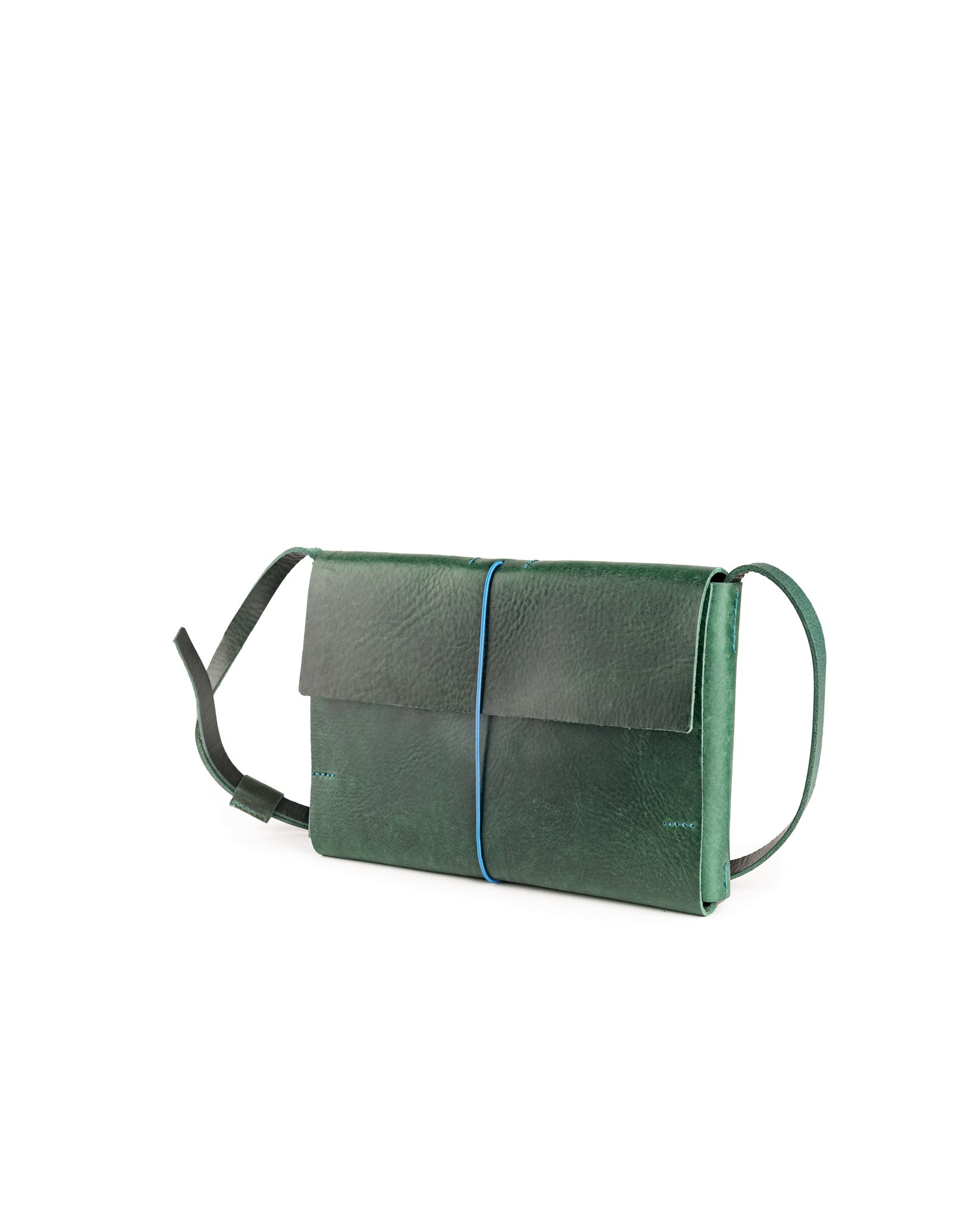 harolds-keeper-shoulderbag-m-schwarz-sattlerleder image 3