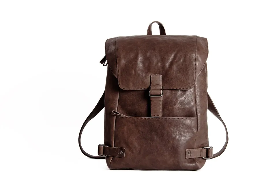 harolds-antic-r-johnson-kuriertasche-rucksack-braun-leder image 1