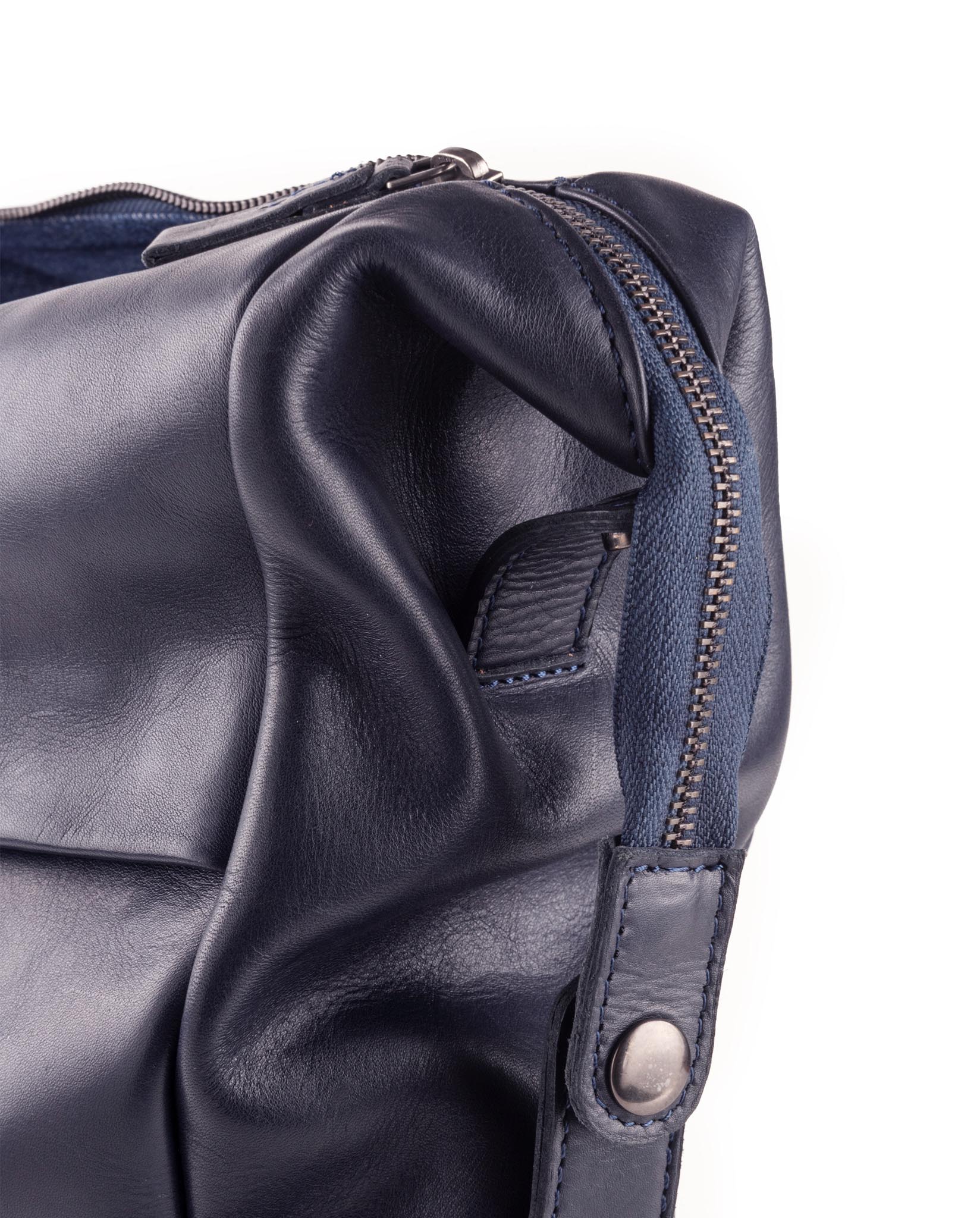 harolds-caugio-notebook-backpack-rucksack-schwarz-leder image 5