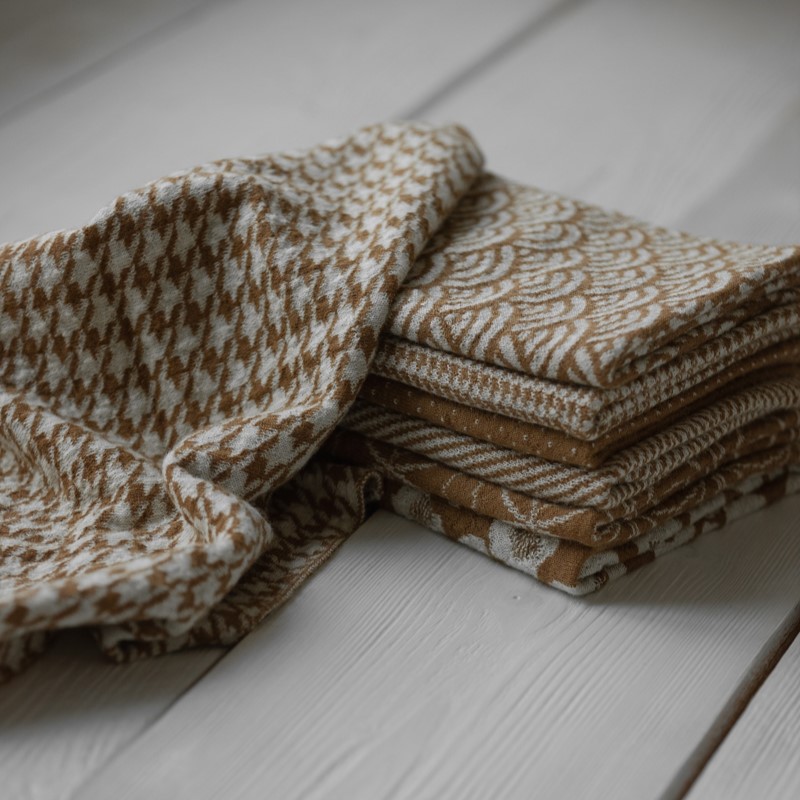 morii-fabrics-doubleface-jacquard-strickstoff-ungef-rbt image 4