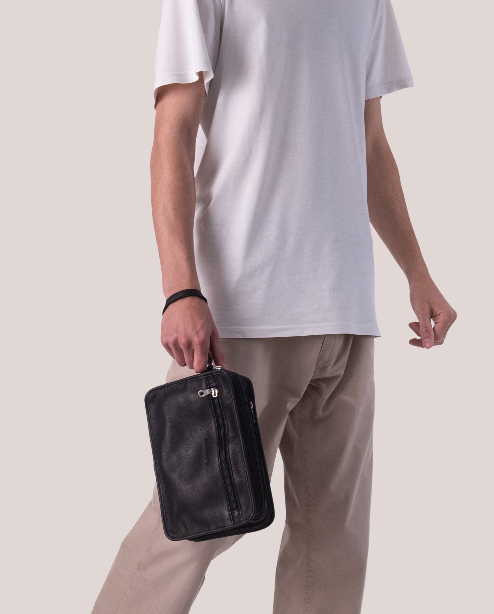 harolds-country-men-s-bag-comfort-herrentasche-schwarz-leder image 2
