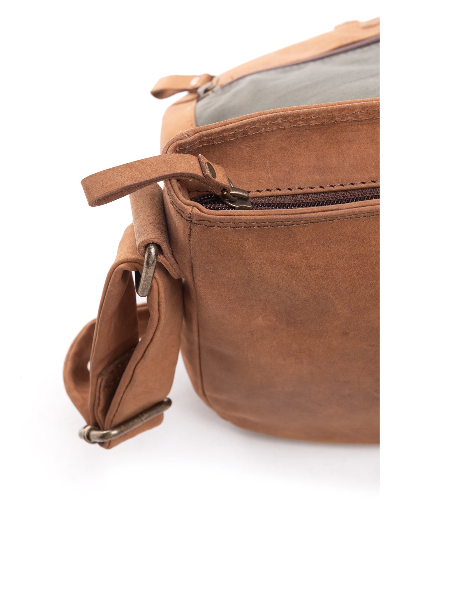 harolds-antic-slingbag-l-umh-ngetasche-natur-rindleder-damen image 5