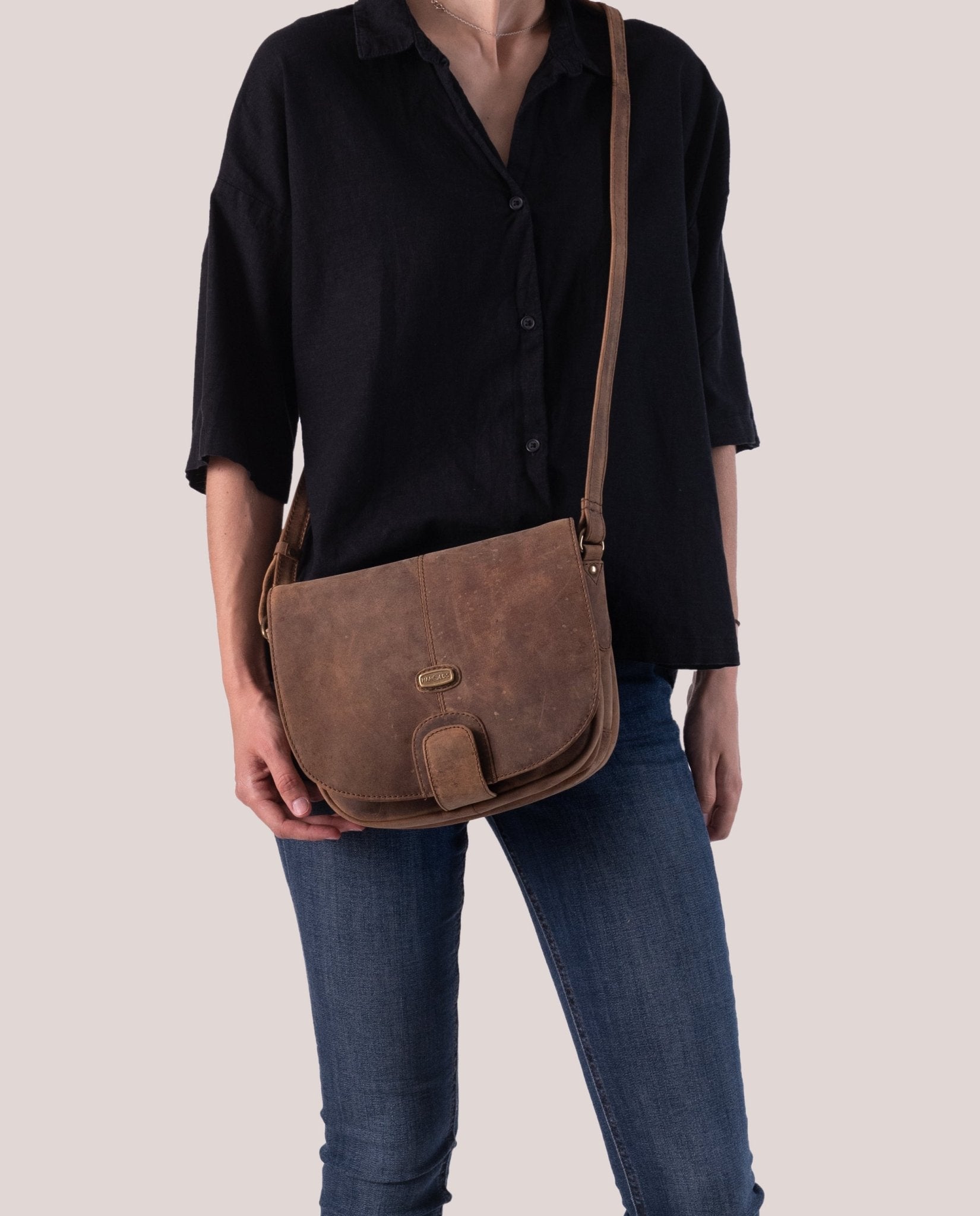 harolds-antic-shoulderbag-m-damentasche-natur-rindleder image 2