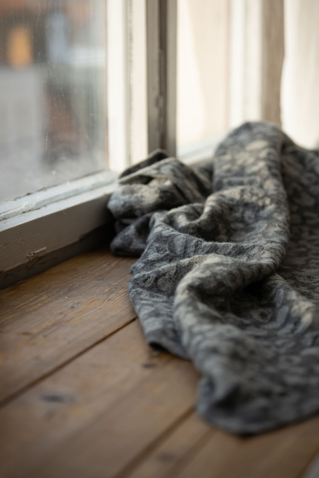 morii-essentials-alpaca-leo-blanket-wolldecke-140x200 image 2