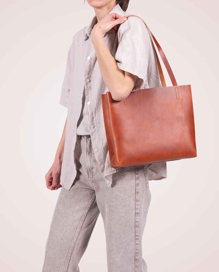harolds-kraud-leather-paperbag-small-shopper-schwarz image 2