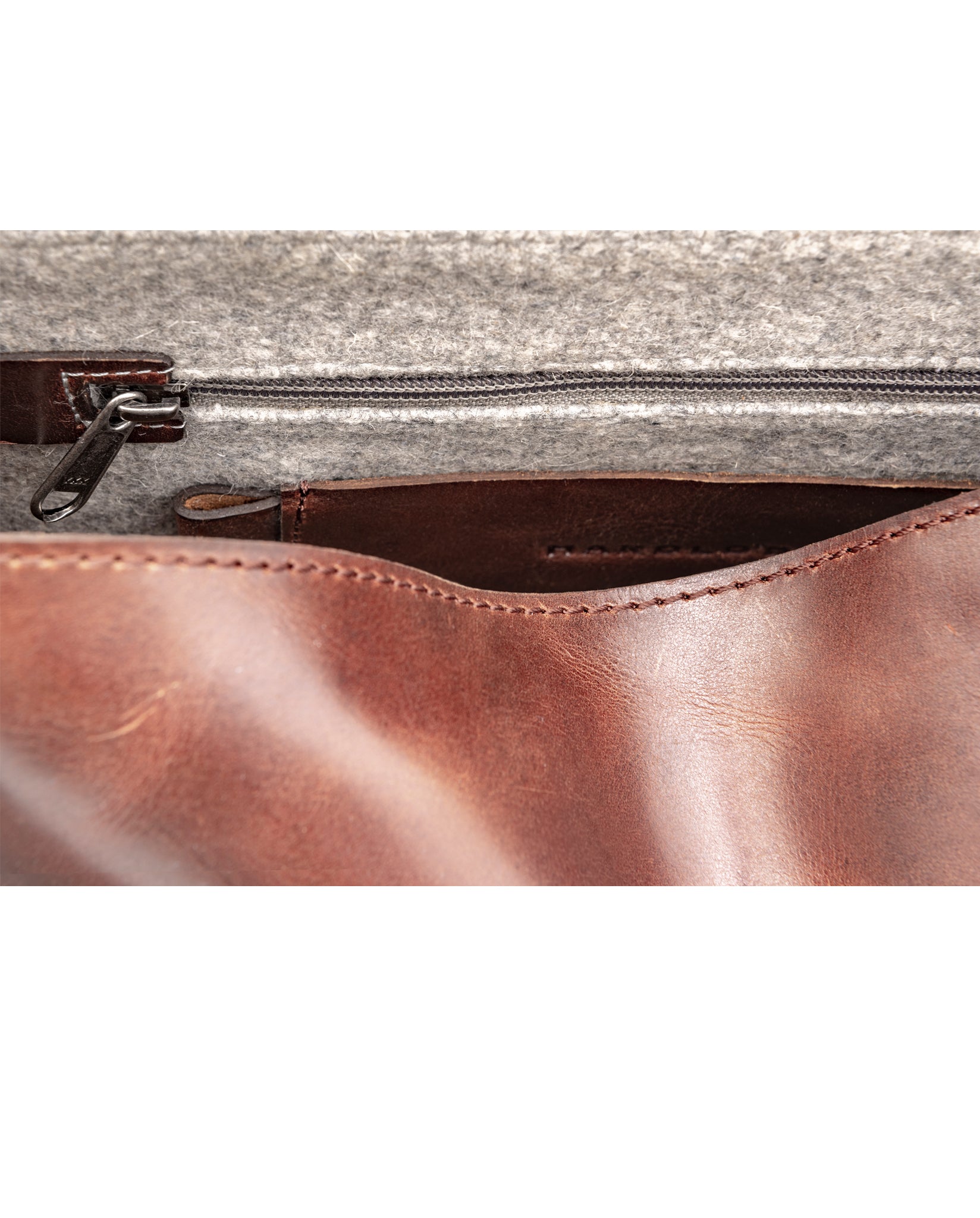 harolds-aberdeen-messengerbag-m-kuriertasche-schwarz-15-zoll image 4