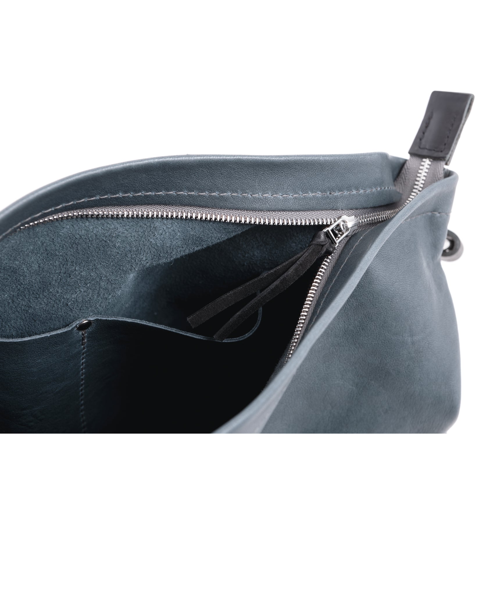 harolds-nabuku-pouch-handtasche-schwarz-nubukleder-leicht image 6