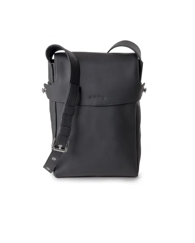 harolds-raboisonbag-up-end-l-kuriertasche-leder-schwarz-a4 image 1