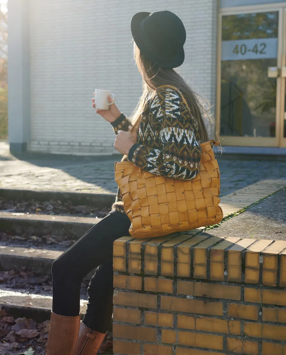 harolds-galore-braid-totebag-shopper-gelb-geflochten image 1