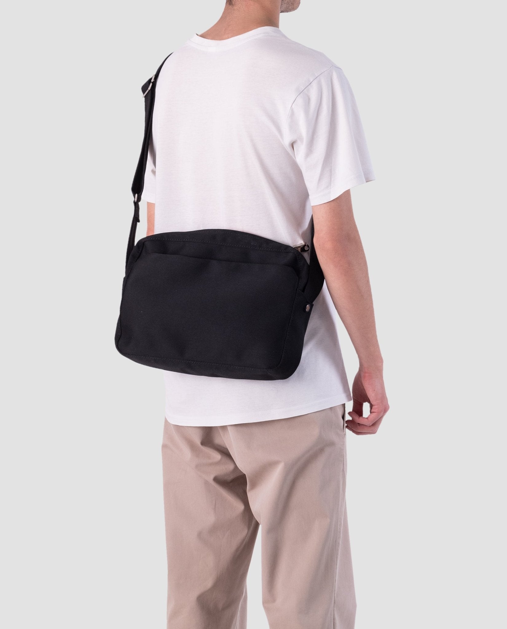 harolds-dothebag-tankbag-messenger-s-schwarz-a4 image 2
