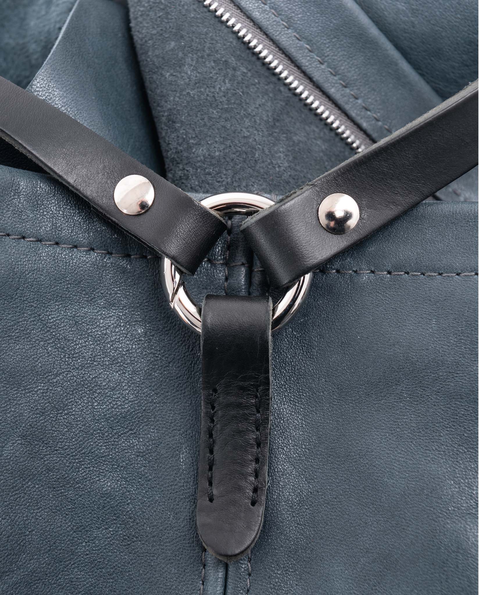 harolds-nabuku-pouch-handtasche-schwarz-nubukleder-leicht image 7