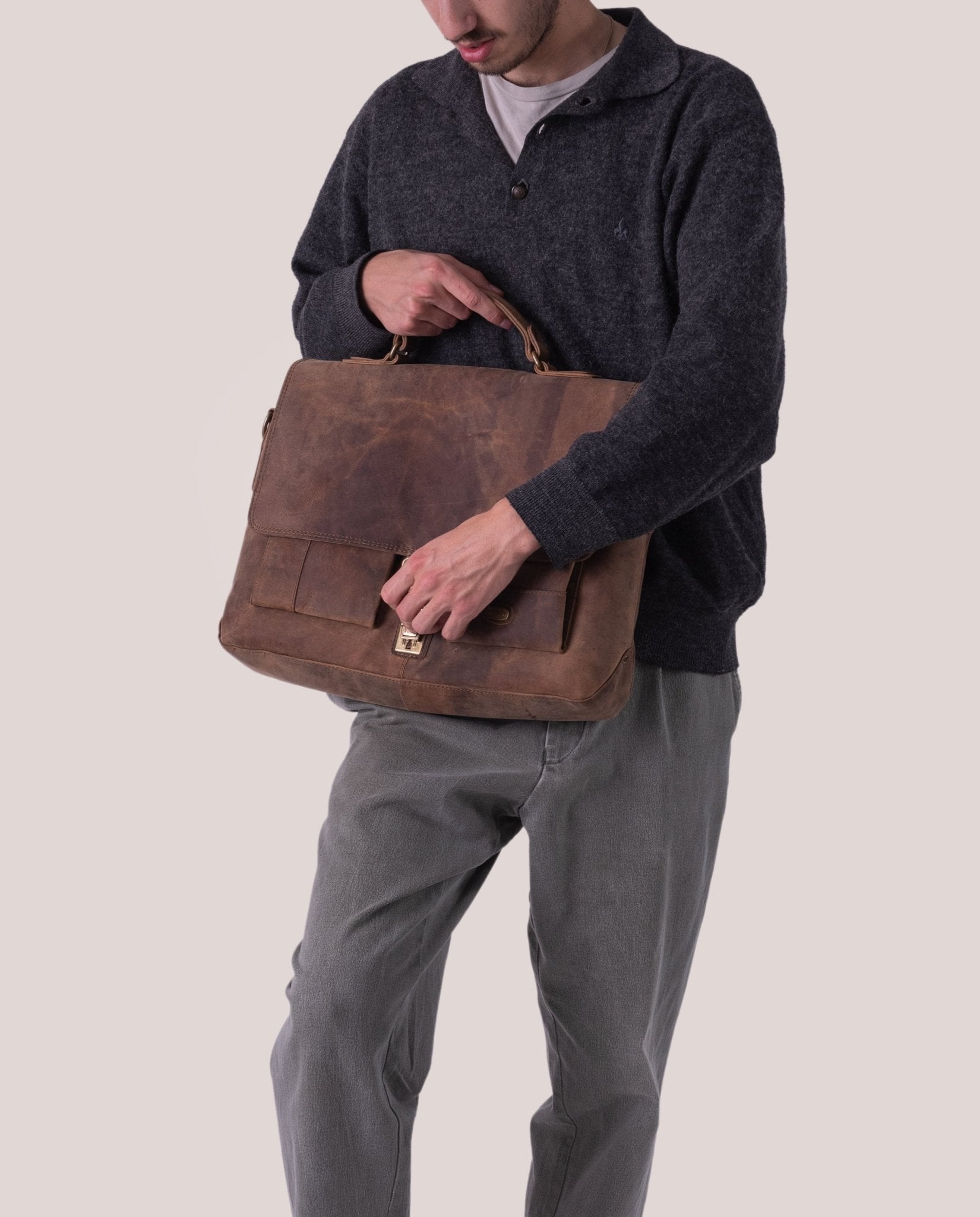 harolds-antic-briefcase-l-aktentasche-natur-rindleder-2 image 3