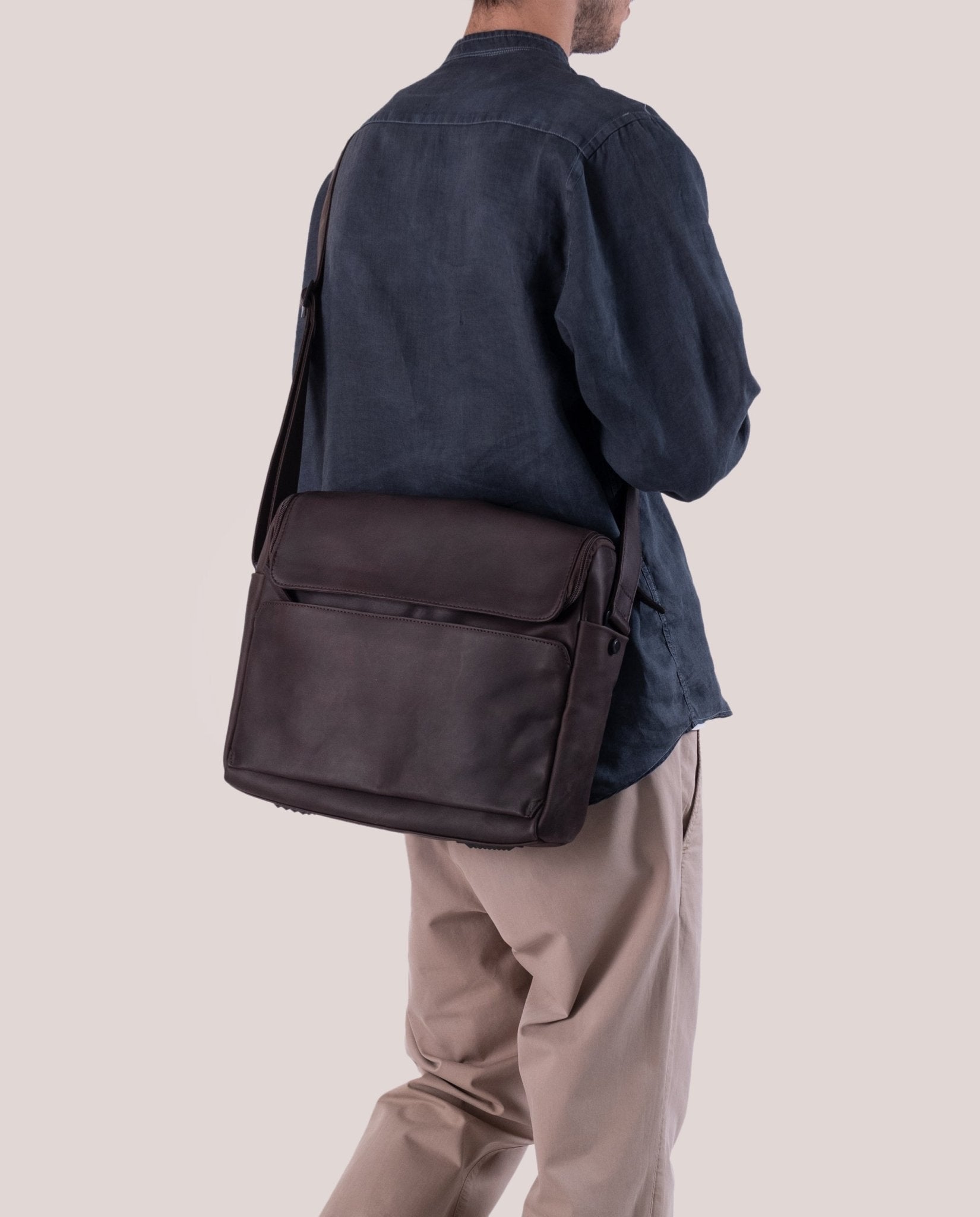 harolds-2in1-notebookbag-13-zoll-laptoptasche-braun-leder image 1