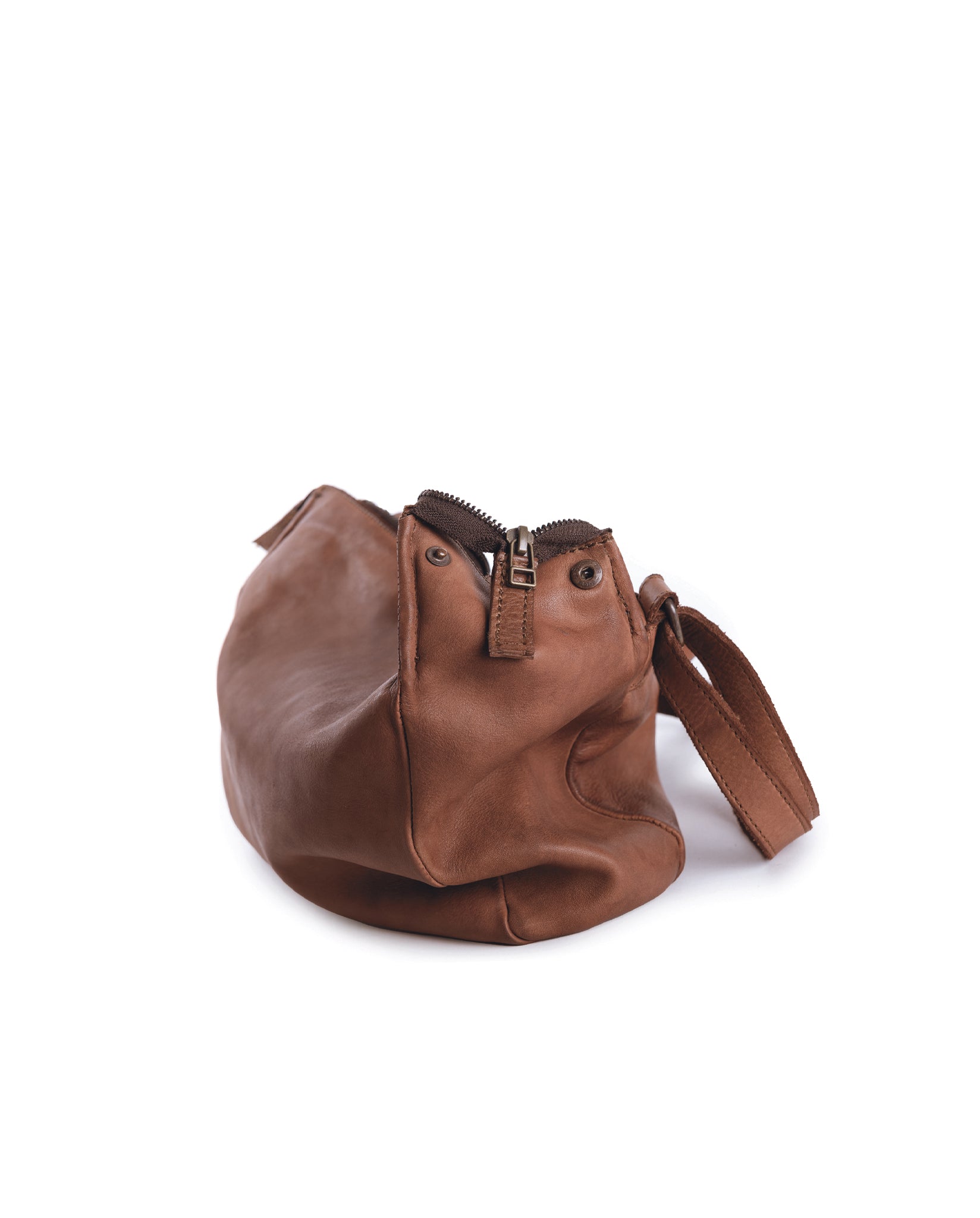 harolds-submarine-postbag-umh-ngetasche-schwarz-leder image 5