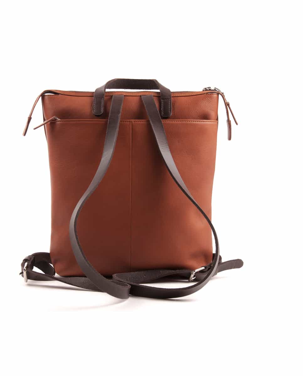 harolds-chaza-rucksack-leder-schwarz-din-a4-pflanzlich-gegerbt image 3