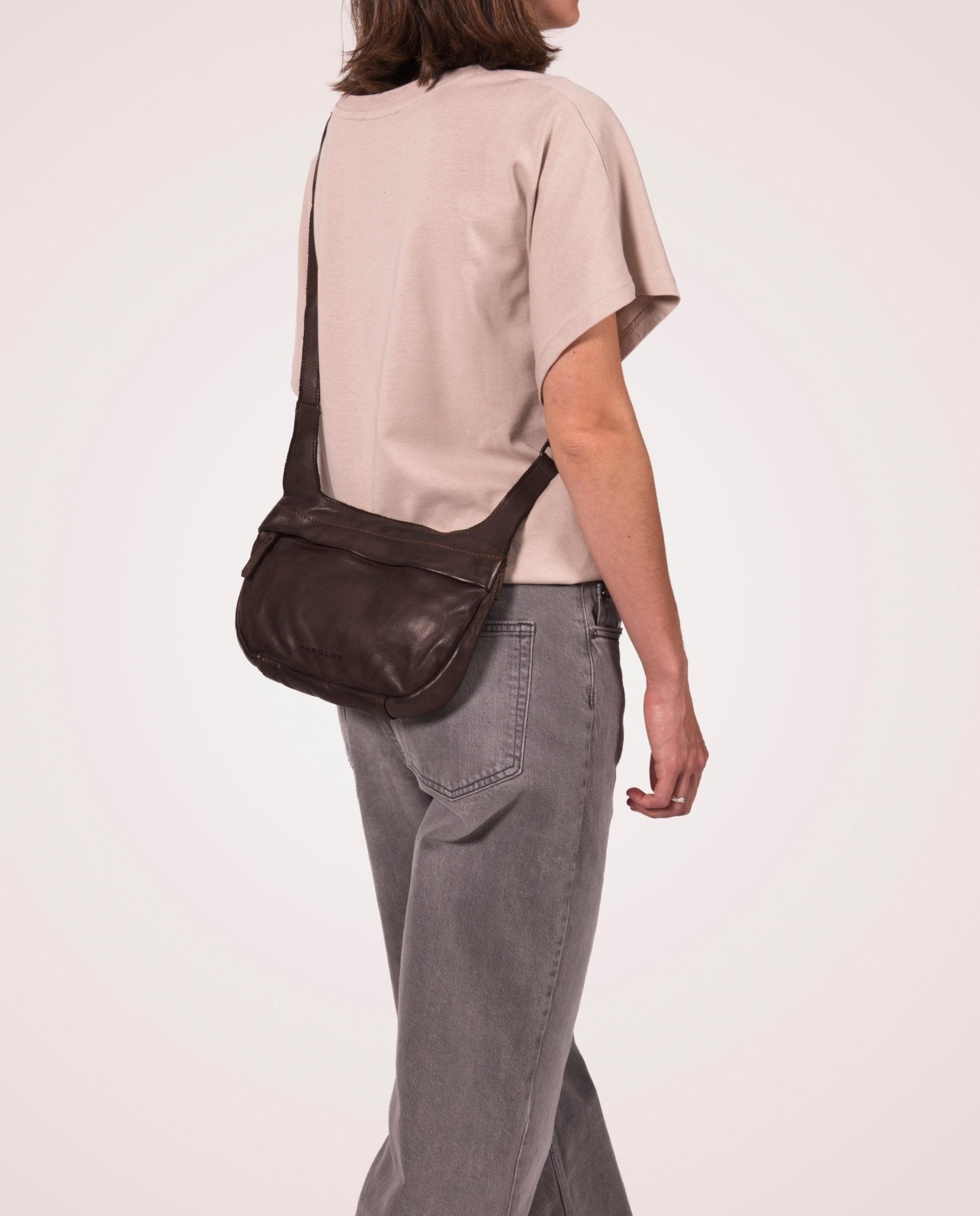 harolds-submarine-shoulderbag-zip-s-umh-ngetasche-schwarz-rindleder image 2