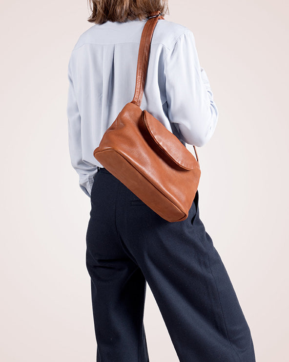 harolds-country-ono-s-schultertasche-schwarz-rindleder image 7