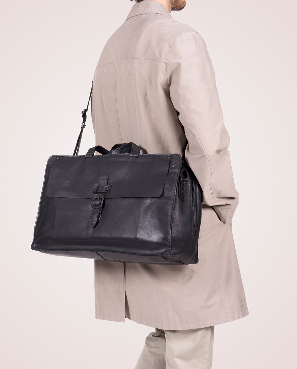 harolds-aberdeen-weekender-reisetasche-schwarz-leder-47cm image 2
