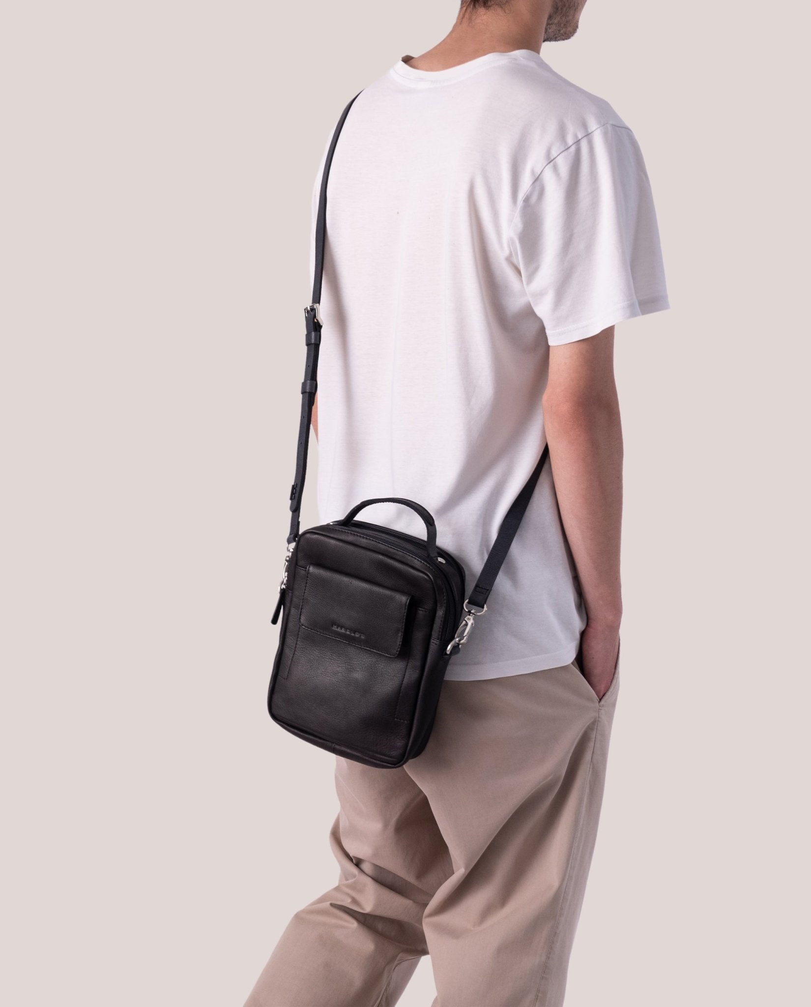 harolds-country-crossbag-handle-small-umh-ngetasche-schwarz-leder image 2