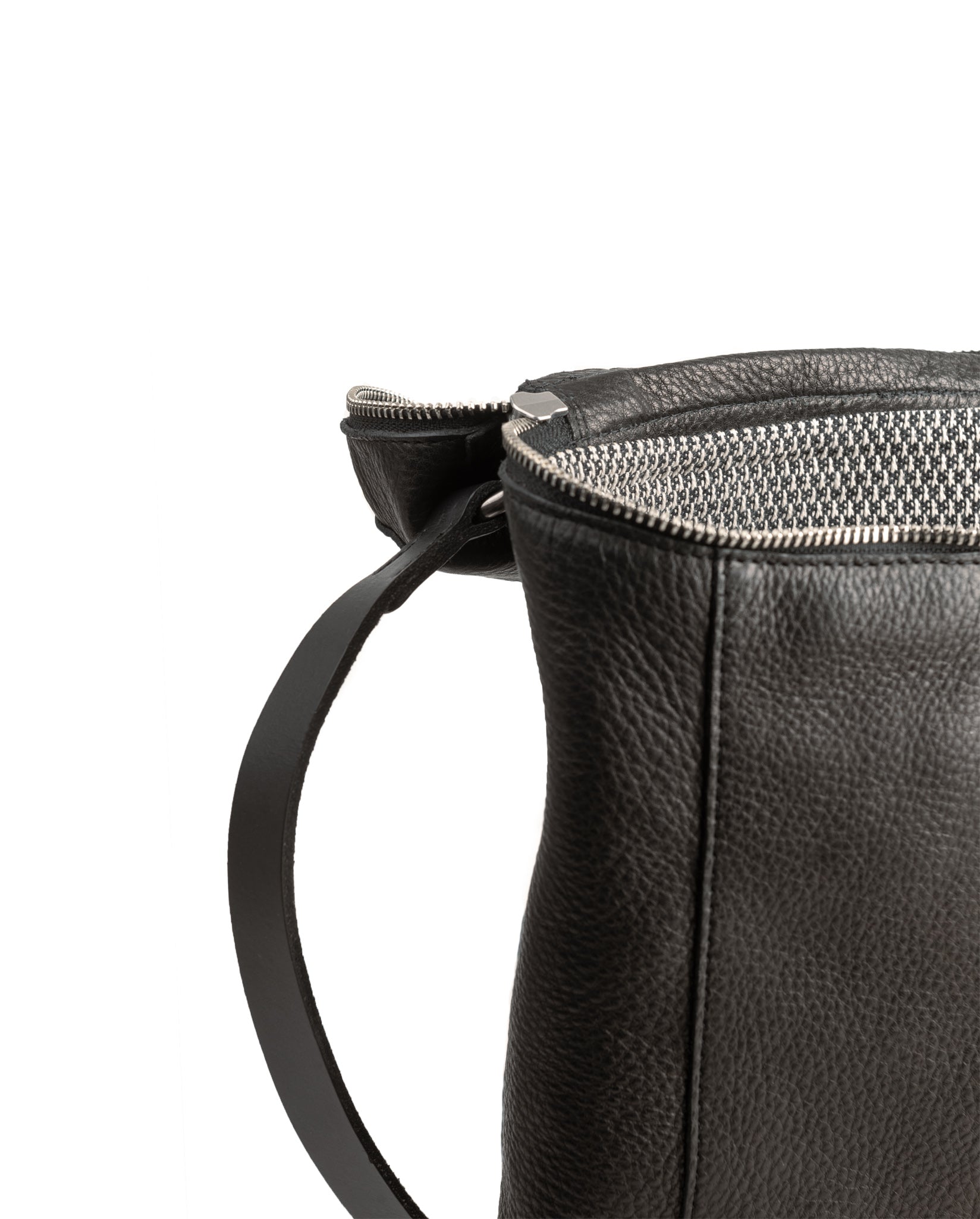 harolds-box-serie-box-backpack-rucksack-schwarz-a4-leder image 4