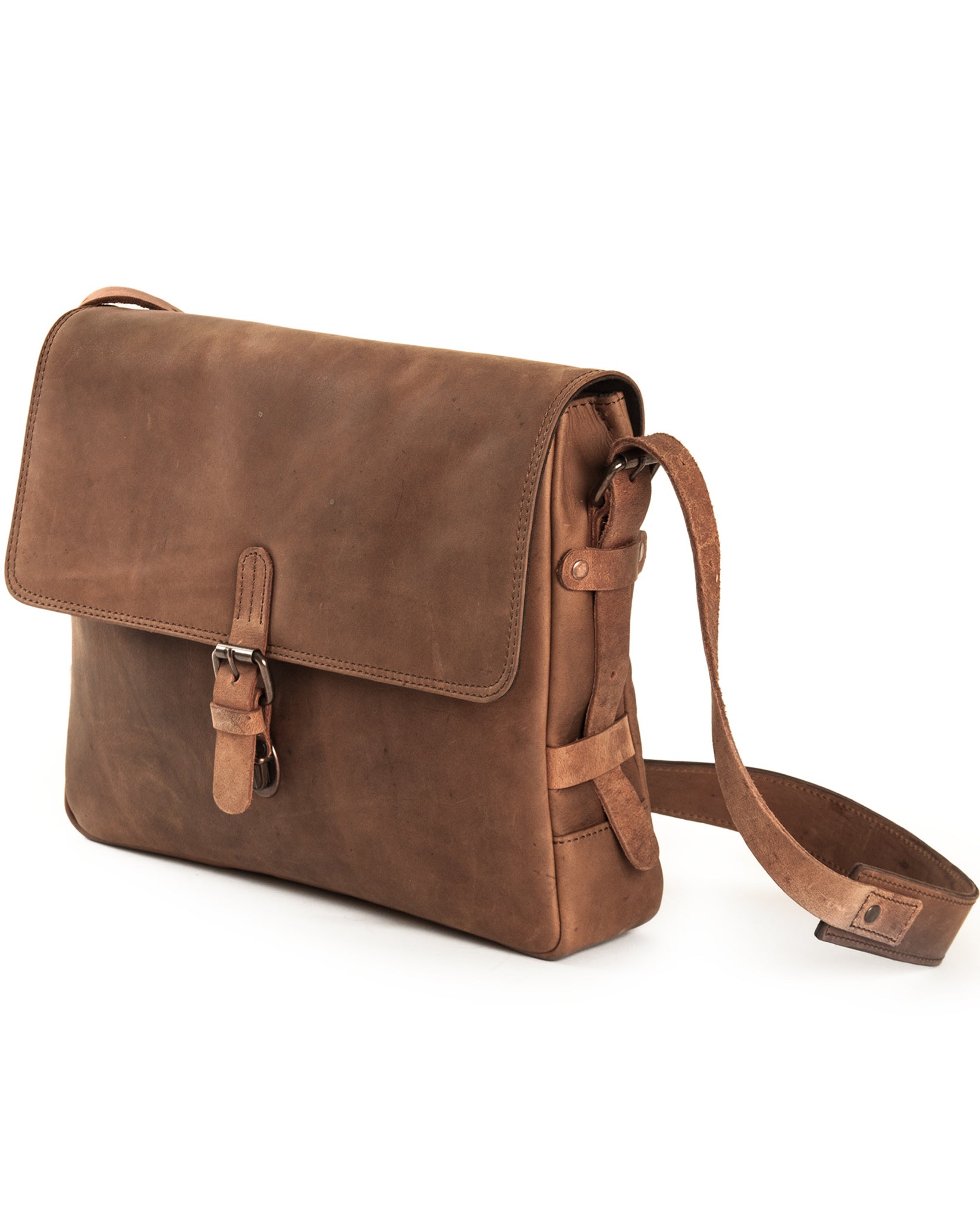harolds-antic-messengerbag-m-kuriertasche-natur-a4-leder image 3