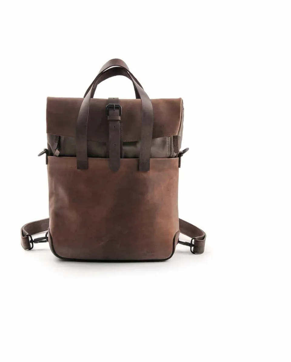 harolds-submarine-backpack-s-rucksack-natur-notebook-leder image 1