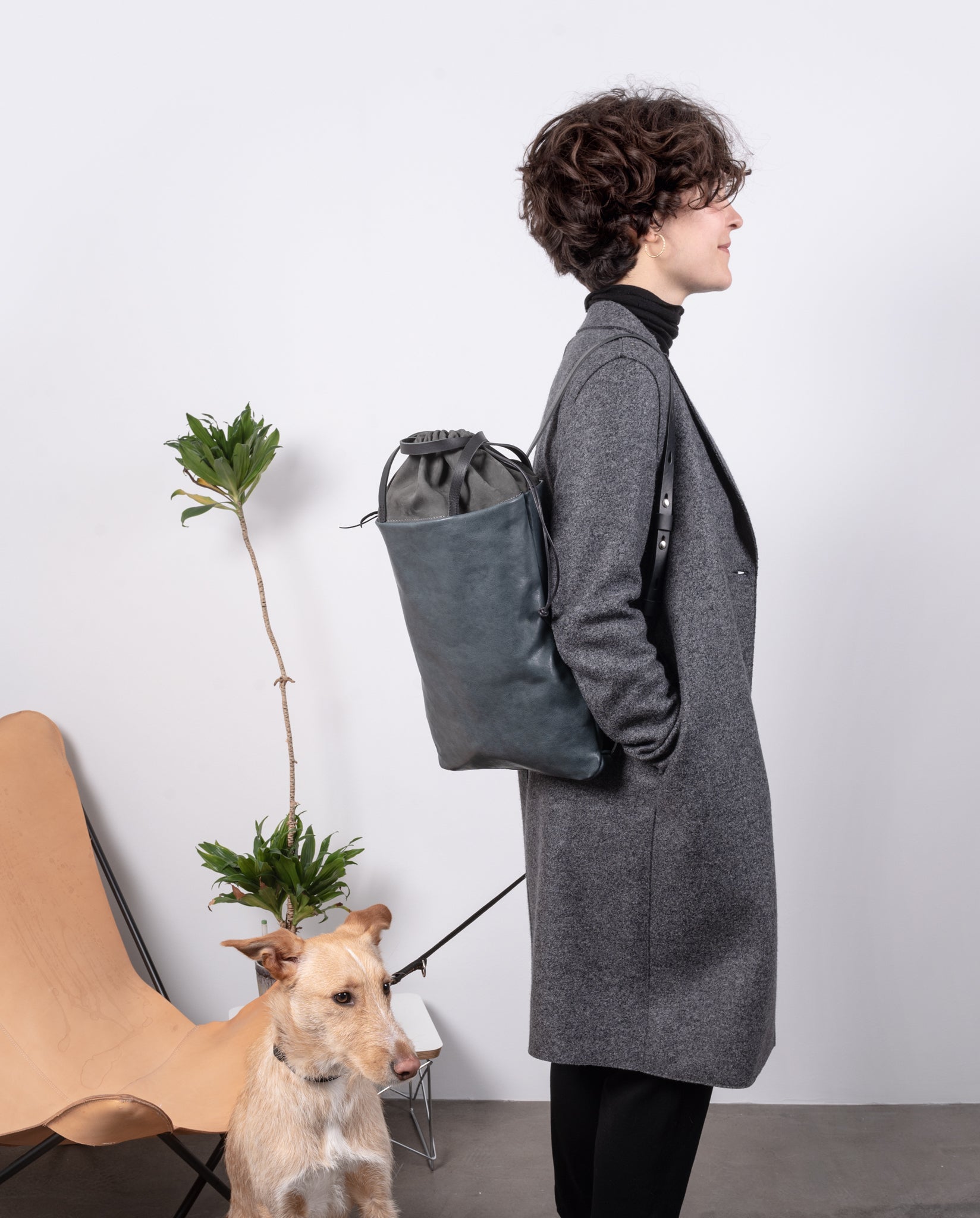 harolds-kraud-slightbag-backpack-rucksack-blau-grau-lammleder image 2