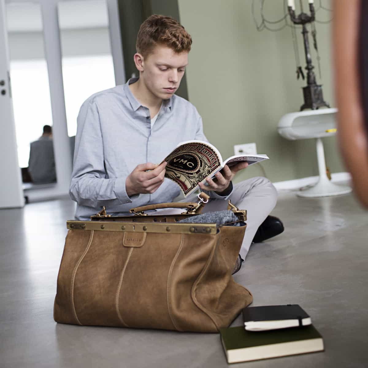 harolds-toro-doctors-bag-arzttasche-pflanzlich-gegerbt image 2