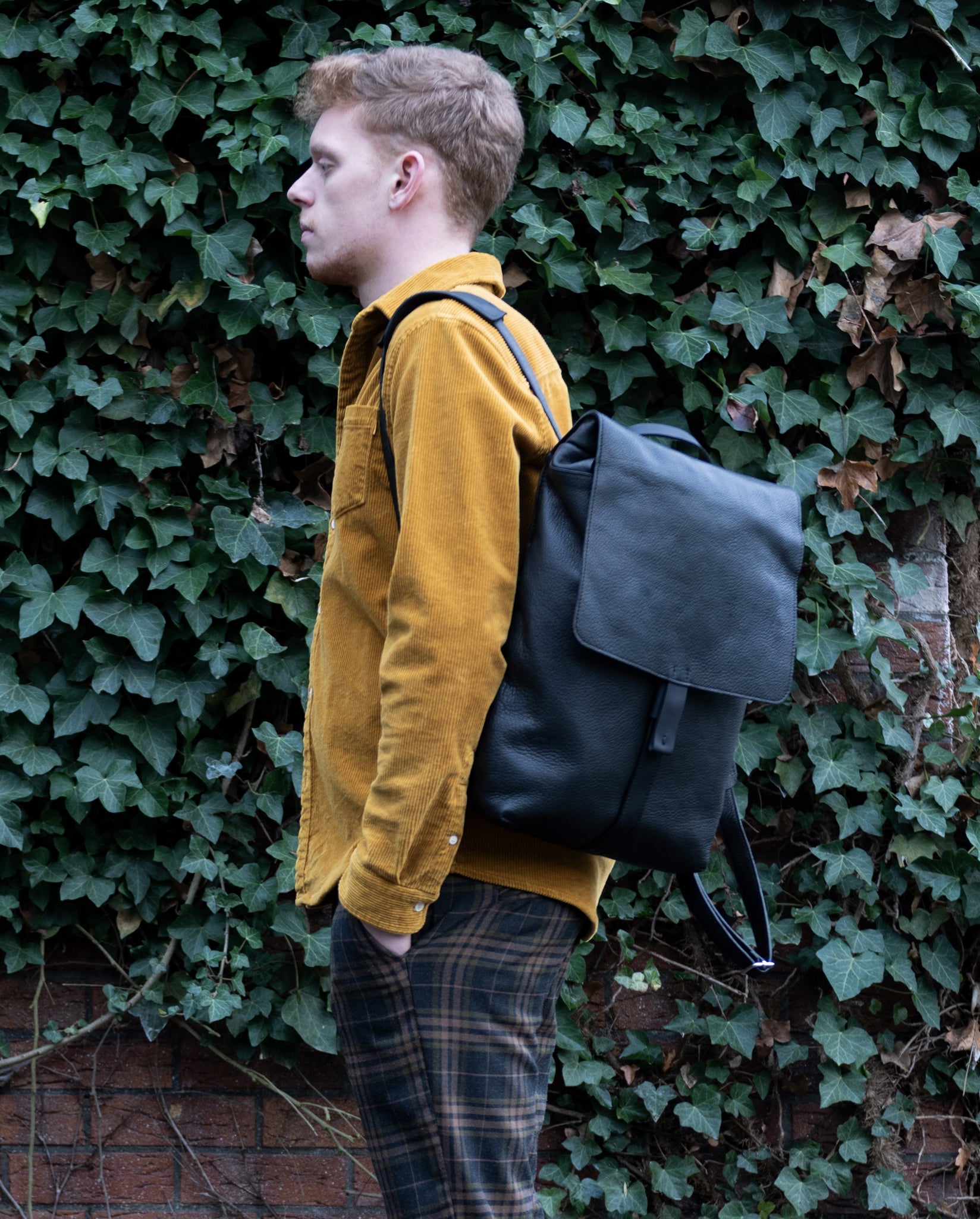 harolds-lift-notebook-rucksack-l-15-zoll-schwarz-leder image 7