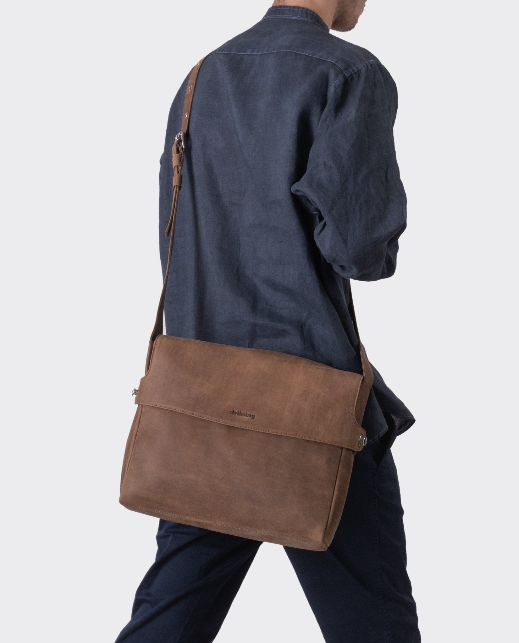 harolds-raboisonbag-toro-messenger-m-umh-ngetasche-schwarz-rindleder image 2