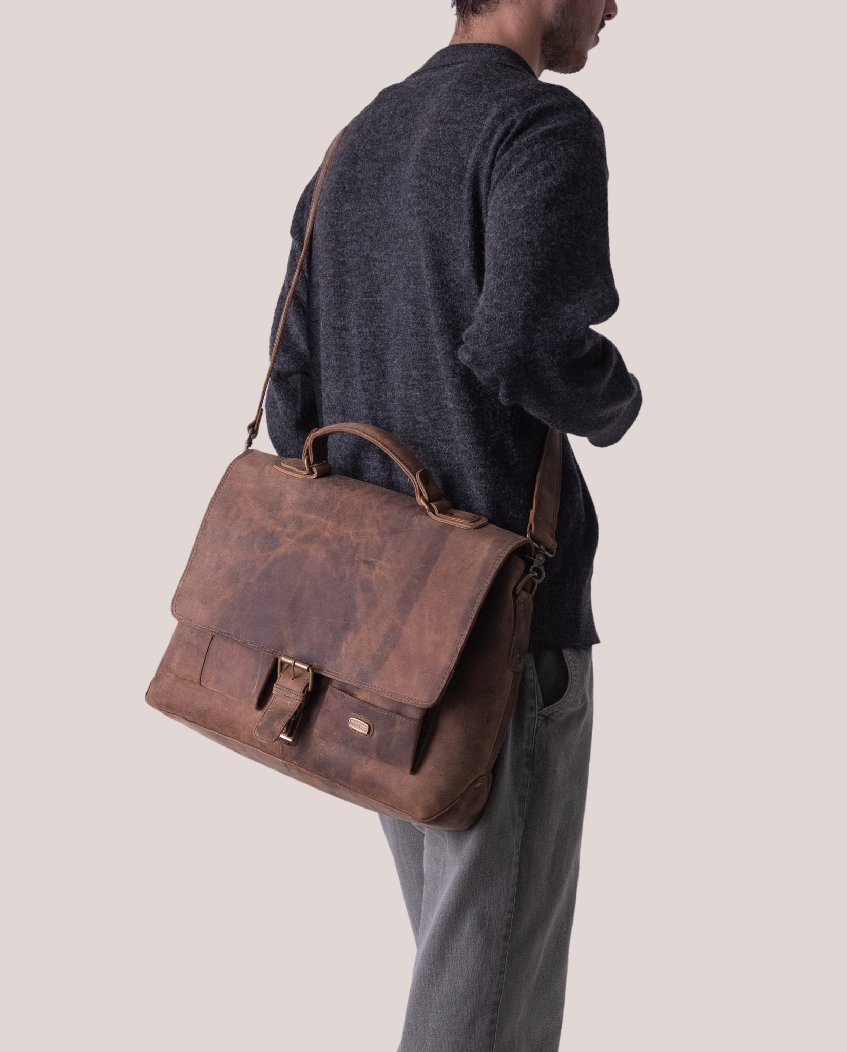 harolds-antic-briefcase-l-aktentasche-natur-rindleder-2 image 2