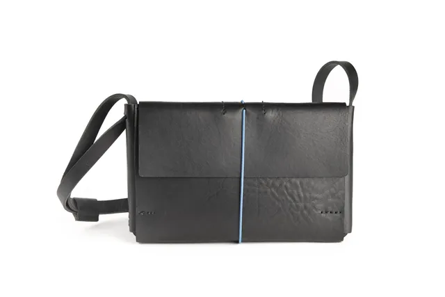harolds-keeper-shoulderbag-s-umh-ngetasche-schwarz-leder image 1