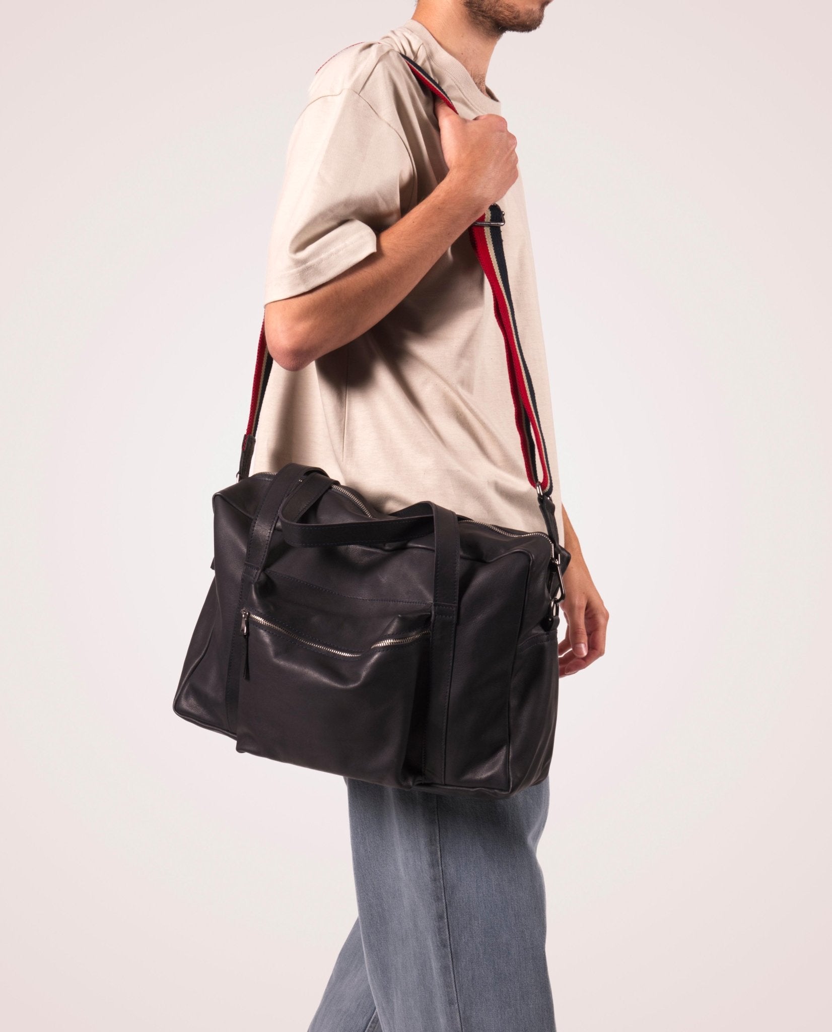harolds-bague-m-shopper-schultertasche-schwarz-leder-weich image 5